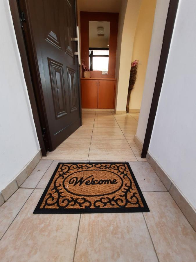 Marinea Beach Villas Klorakas Exterior photo