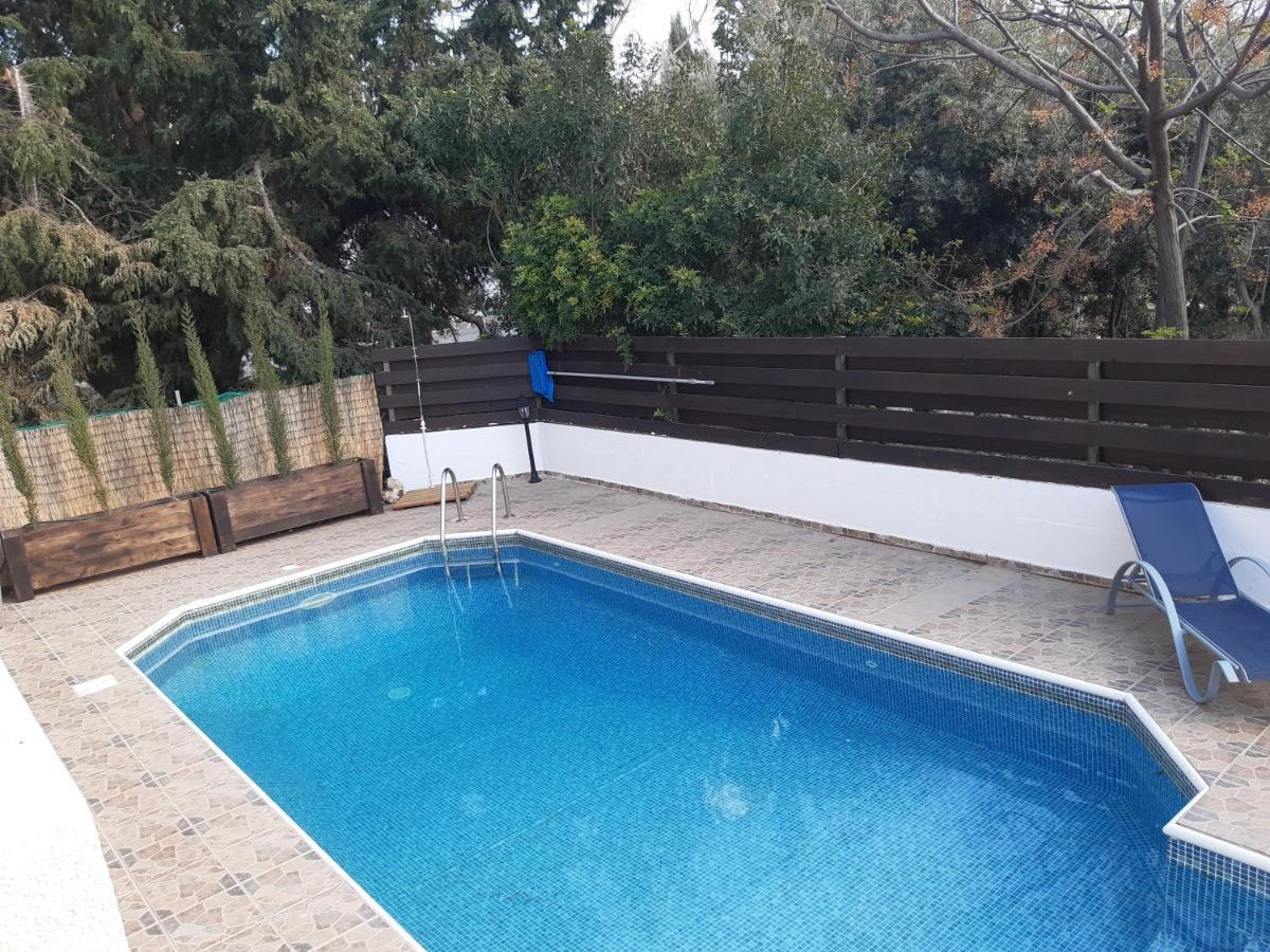 Marinea Beach Villas Klorakas Exterior photo