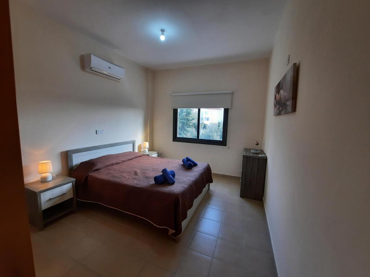 Marinea Beach Villas Klorakas Exterior photo