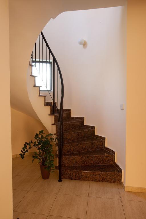 Marinea Beach Villas Klorakas Exterior photo