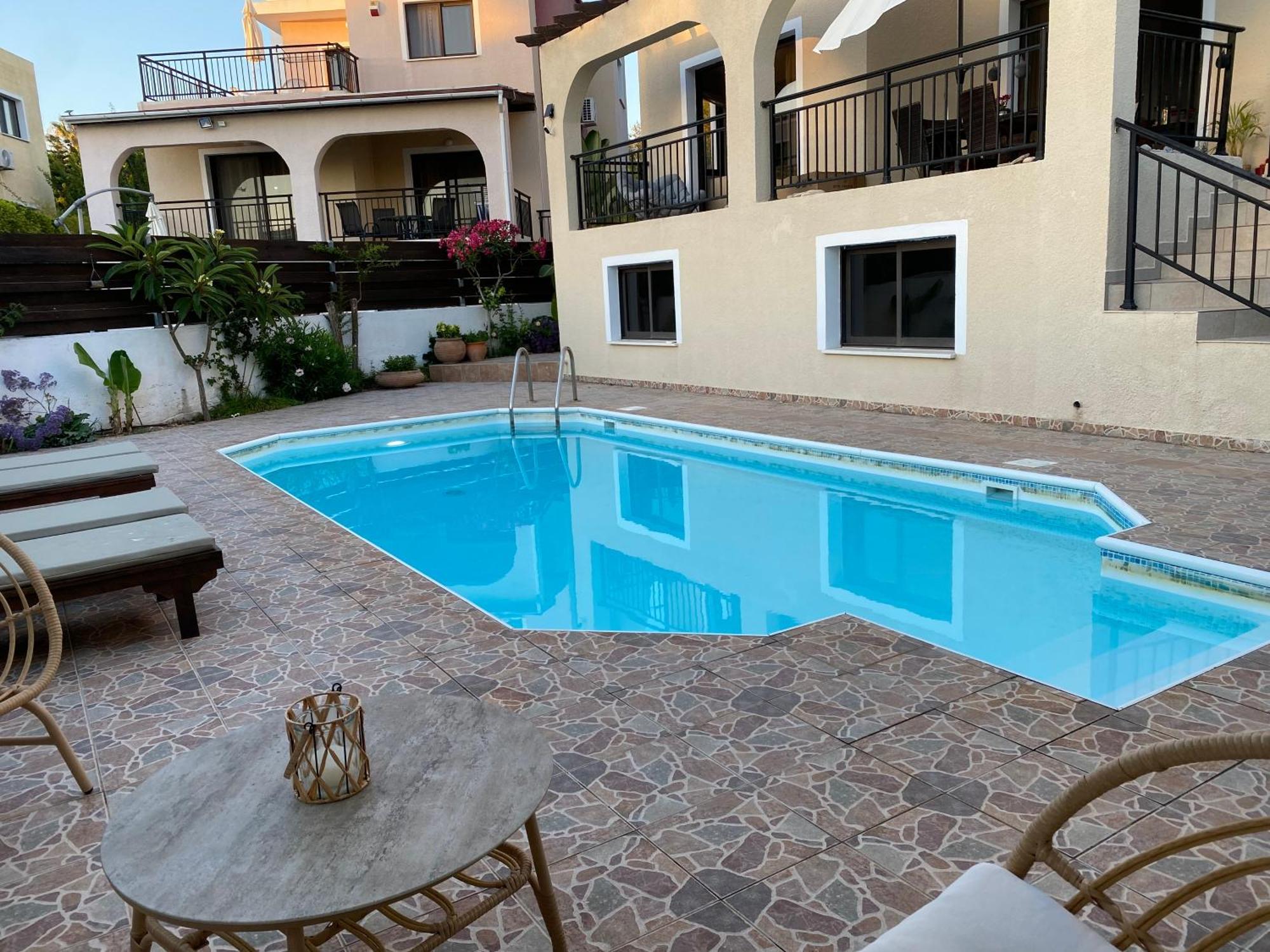 Marinea Beach Villas Klorakas Exterior photo