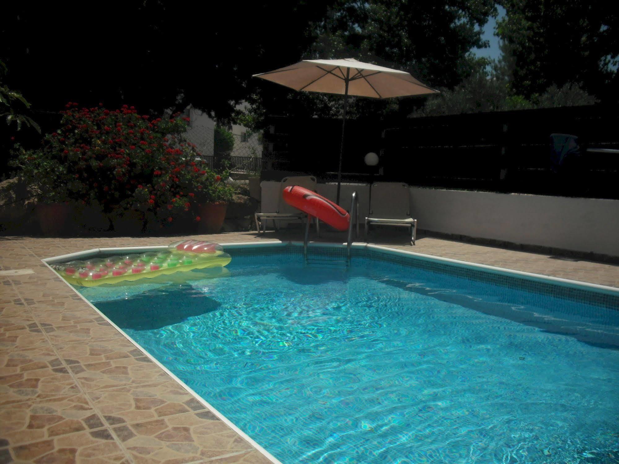 Marinea Beach Villas Klorakas Exterior photo